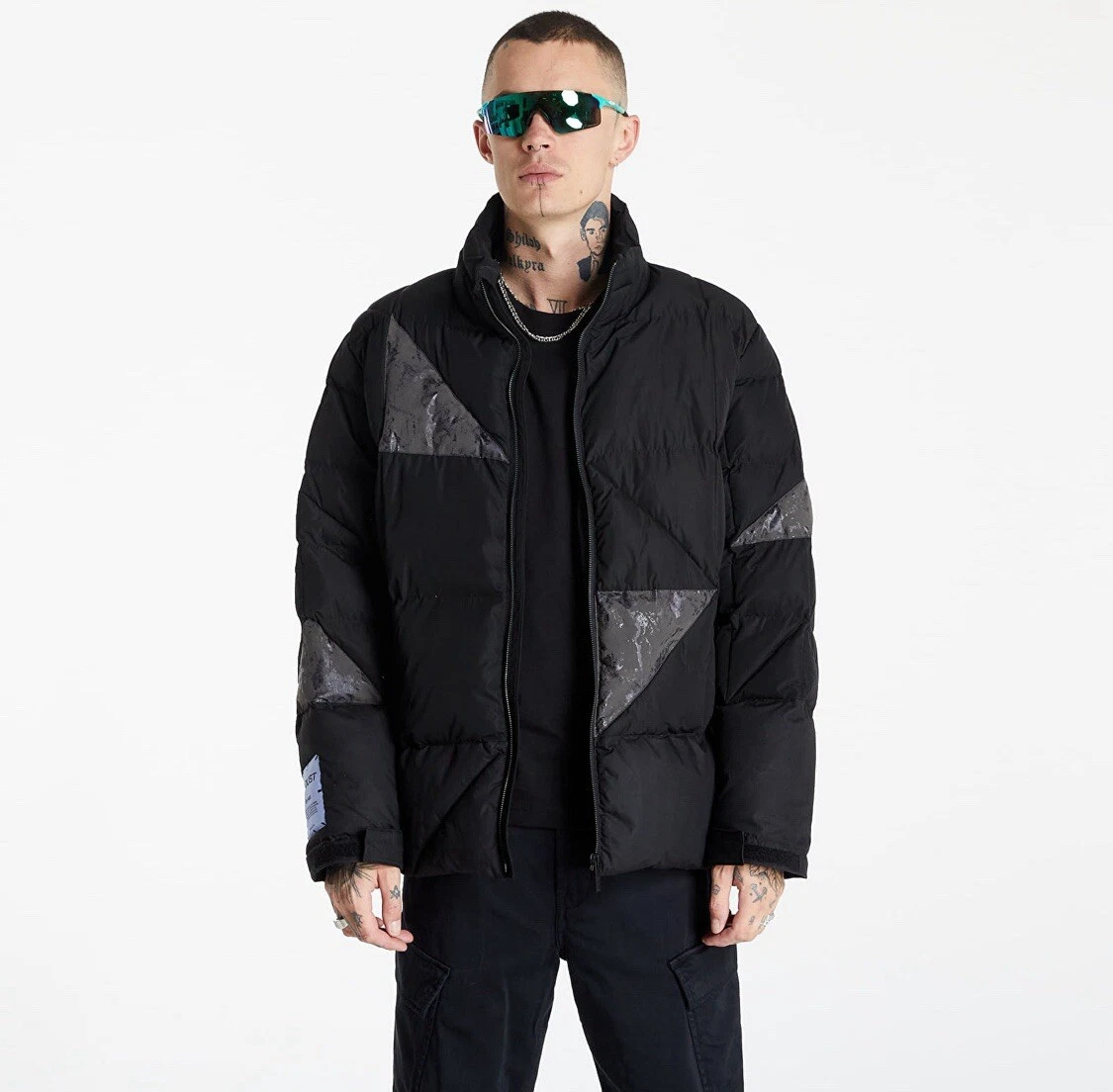 $1300 Mcq By Alexander Mcqueen Puffer Nero più scuro Giacca Footshop