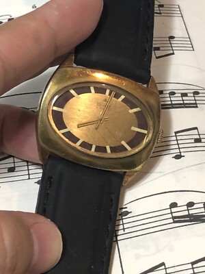 VINTAGE ERNEST BOREL  MEN WATCH=RUN