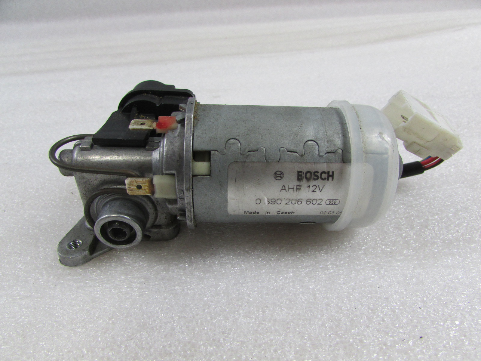 Maserati Quattroporte,  Headrest Motor, Used, P/N N/A