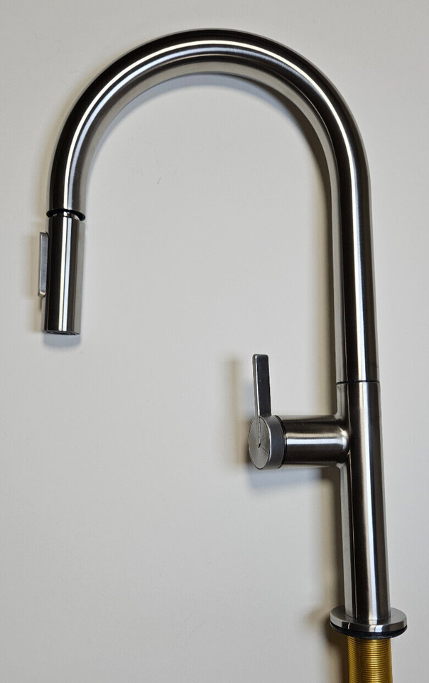 Mitigeur De Cuisine Kohler 28268-SN Tirette, Finition Nickel Poli, Débit 1.5 GPM