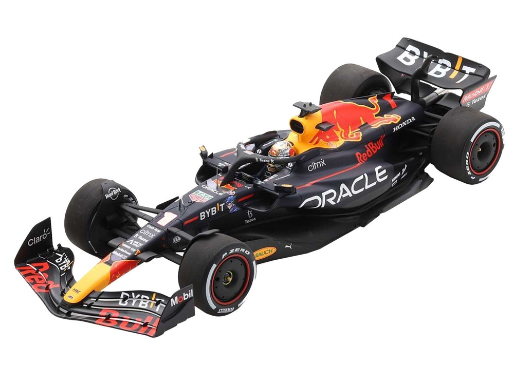 RED BULL RB18 #1 VERSTAPPEN WINNER F1 ABU DHABI GP 2022 1/18 MODEL SPARK 18S776