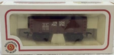 Bachmann HO scale 27' Ore Car Union Pacific 43-1075-01 New in box
