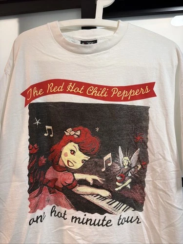 90s Red hot Chili Peppers - One Hot Minute Parking L 1990s vintage concert t-shirt, vintage, size XL, single stitch, B+ condition