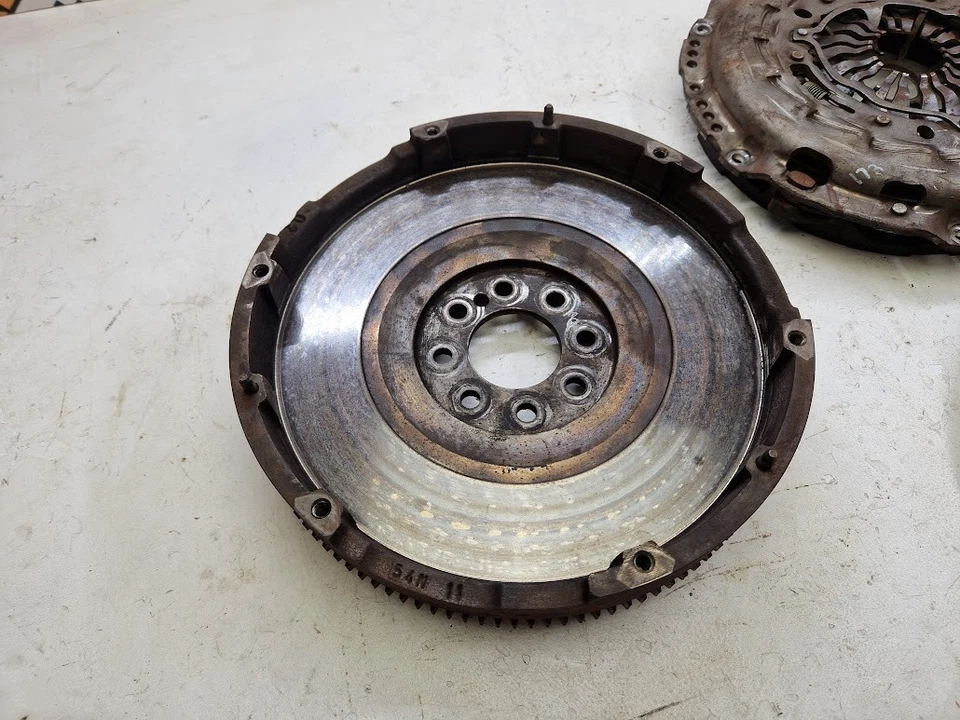 2012 FORD RANGER LIMITED 3.2 TD MANUAL FLYWHEEL CLUTCH KIT 327005410 - Image 2 of 4