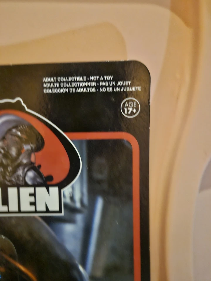 Figura de Reacción Alien 2013 Funko X Super7 Sin usar, en caja sellada abovedada retro ciencia ficción terror Foto 4 de 4