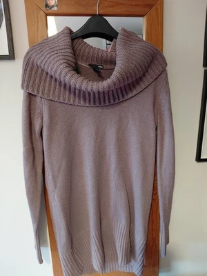 Ladies Size Medium H&M Jumper - Image 1 of 2