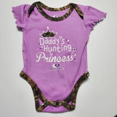 Daddys Hunting Princess Mossy Oak Girls Bodysuit Purple Camouflage 0-3  Months
