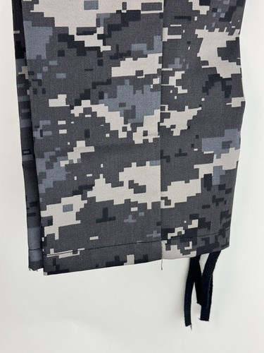 Kid's Subdued Urban Digital Camouflage BDU Trousers Cargo Pants | SMALL | NWT - Picture 7 of 11