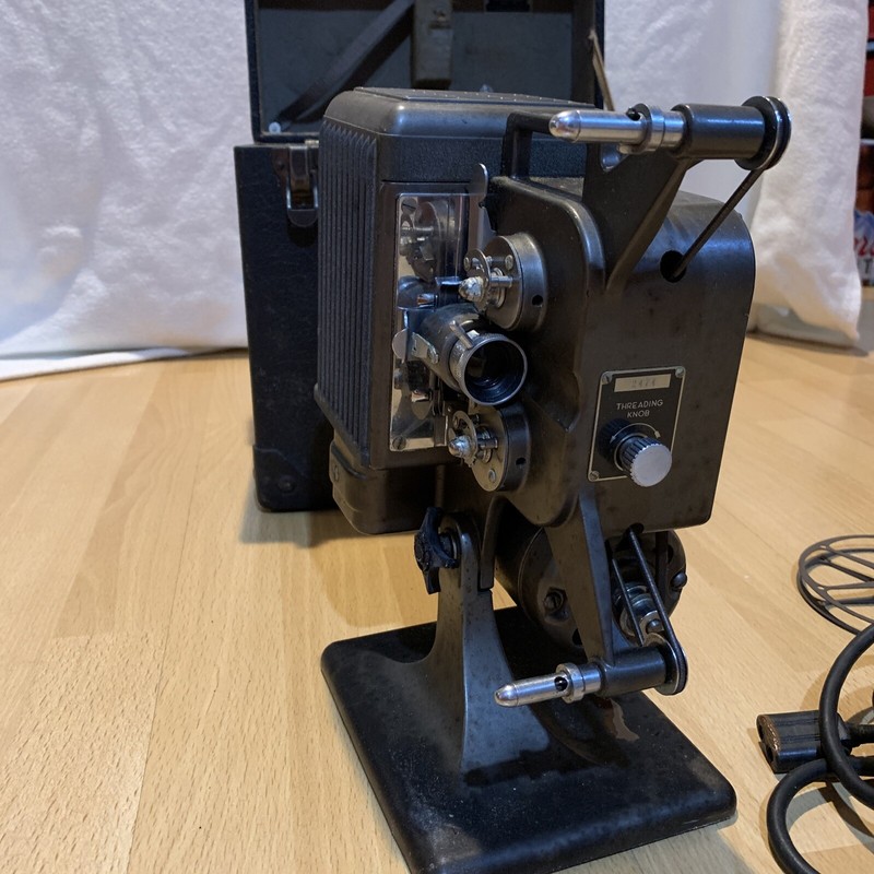 Kodascope Eight Model 70 8mm Film Projector Antique W/ Original Case Not Working
