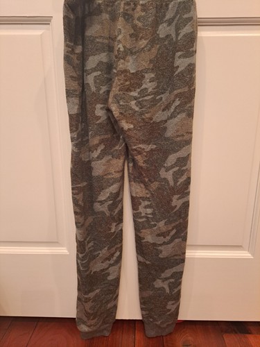 Justice Girls Active Size 14-16 Soft Camo Pants, Worn Once - Picture 5 of 6