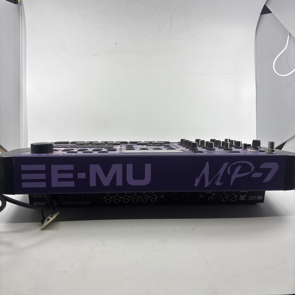 鍵盤楽器 E-MU MP-7 E-mu MP-7 Command Station | Vintage Synth Explorer