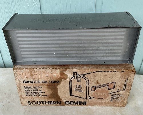 Vintage Gemini Industries Silver Mailbox Rural US No. 1 Galvanized Steel - Picture 7 of 9
