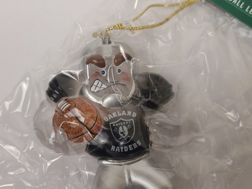 Oakland Raiders Running Back Ornament Christmas Holiday Decor NFL Football NOS - Picture 4 of 11