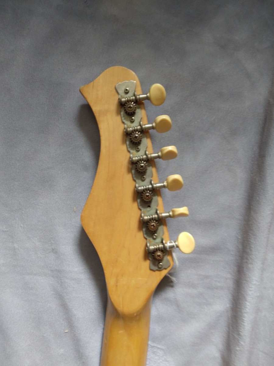 VINTAGE 1970s Harmony Electric Guitar, Model H-804, Mild Relic