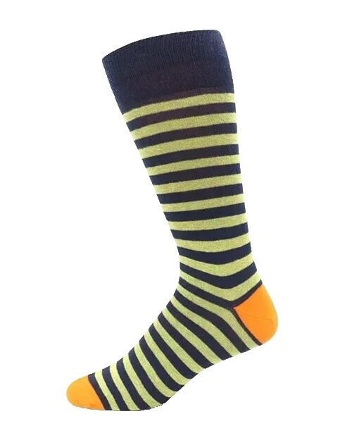 Bloomingdale's Cotton Casual Socks for Men