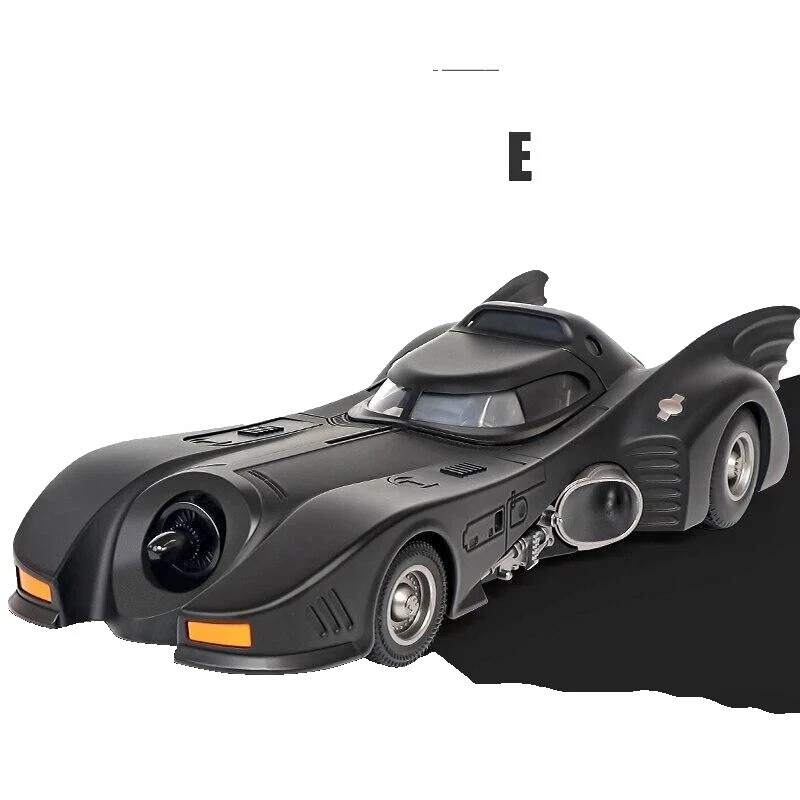 Batman 1:18 Scale Diecast & Toy Vehicles
