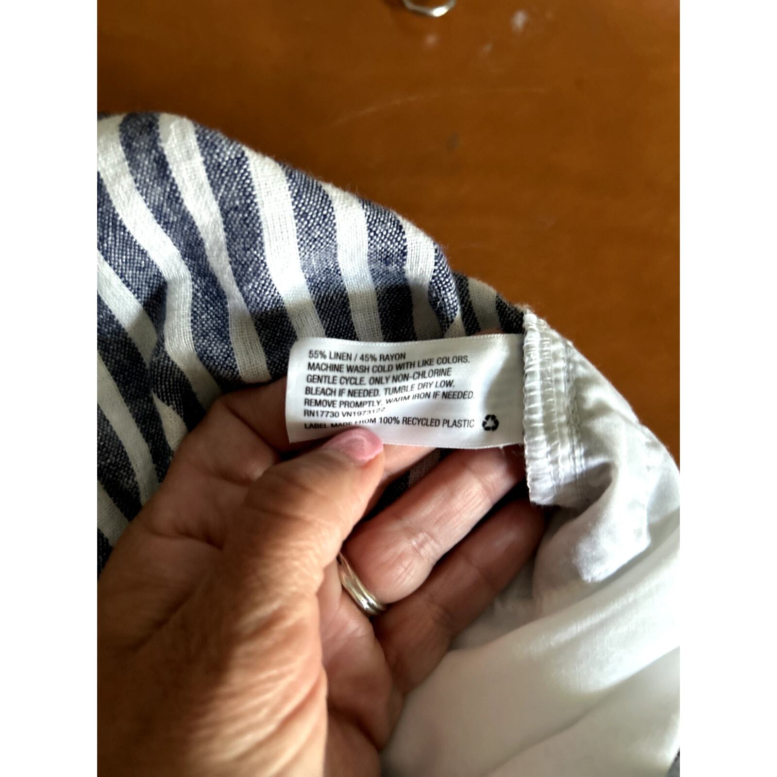 Universal Thread Shorts, sz Medium - image 4