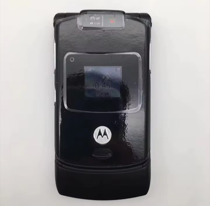 Original Motorola RAZR V3xx GSM Unlocked Mobile Phone – Fully Functional Classic