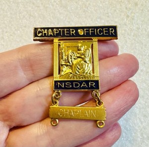 NASDAR DAR Daughters of the American Revolution GF Pin Chapter Officer Chaplain