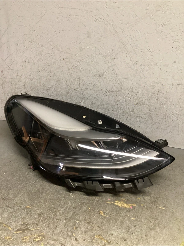 2019-2023 TESLA MODEL 3 Y HEADLIGHT OEM RH RIGHT SIDE PASSENGER 1514953-00-D