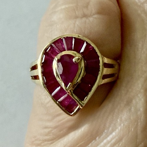 VTG Solid 14K Yellow Gold Ruby Teardrop Ring 19 Genuine Rubies Signed BCAS 4g - Picture 5 of 11