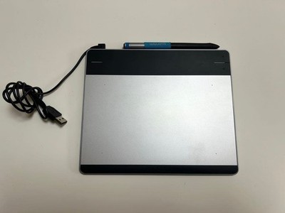 Wacom Intuos Pen Small CTL-480/S0 Graphics Drawing Tablet