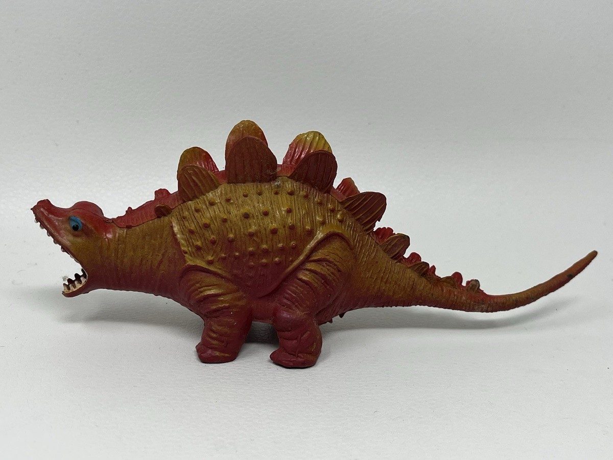 Vintage Chinasaurs Dinosaur Set Retro Toys Hong Kong / China 1970s