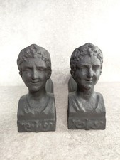 Paire de chenets de cheminée. Fonte. Dionysos Bacchus Vigne Raisins. Buste Homme