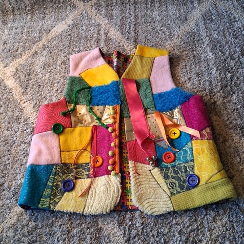 Funky Colorful Patchwork Quilted Vest  M-L? Priscilla Richardson Original 
