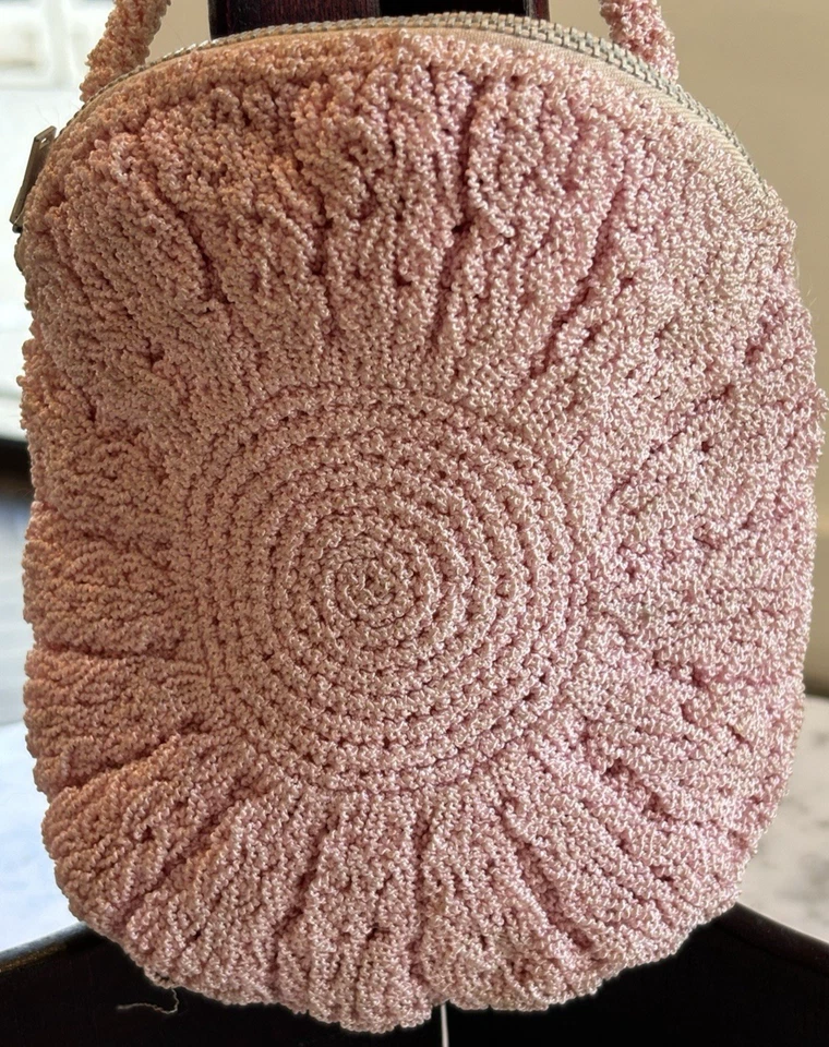 Vintage Brownie Humphrey Pink Crochet Zipper Purse, Fashion Gifts for Her - Image 3 of 4