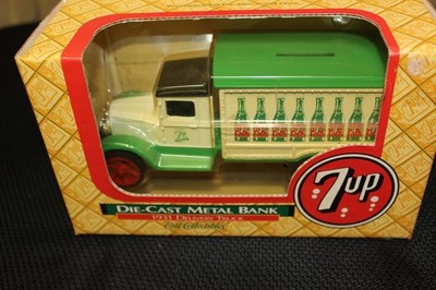1995 DieCast Metal Bank 7up truck NIB