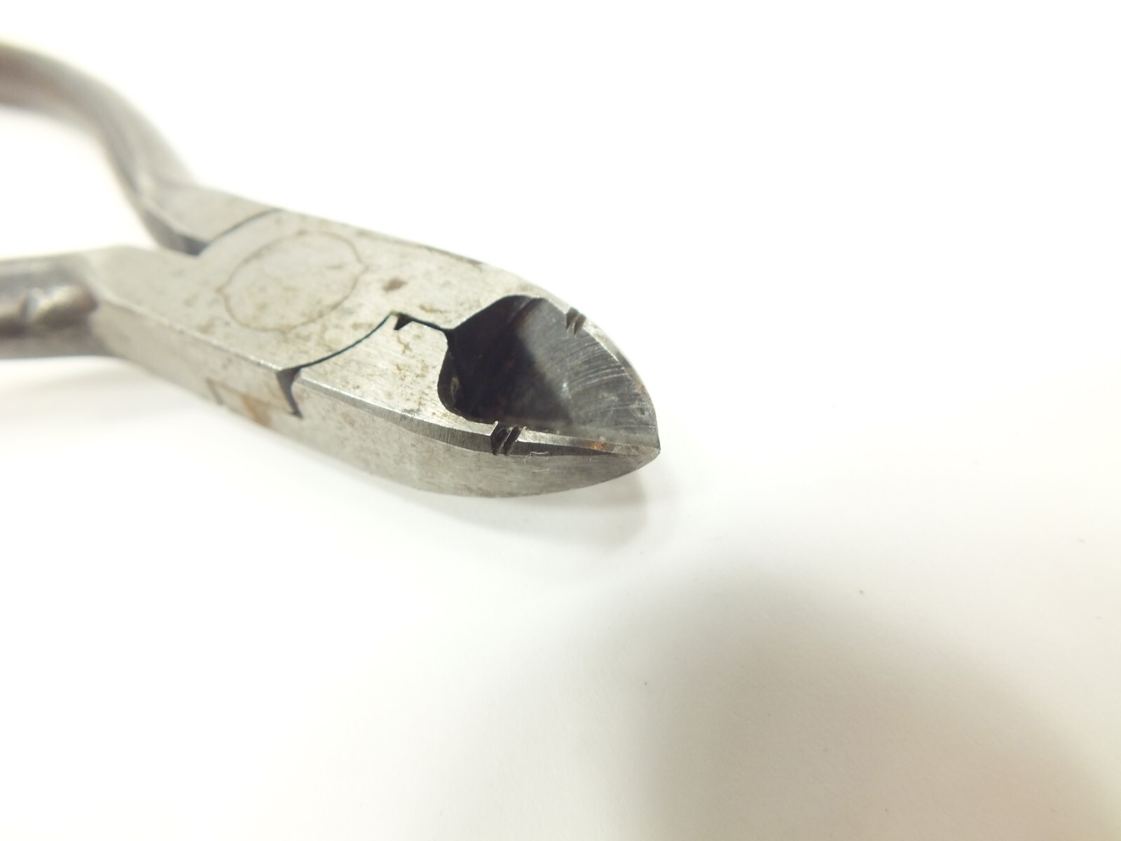 KLEIN TOOLS 5" WIRE CUTTING PLIERS MADE IN USA CUTTERS CUTTER DYKES eBay