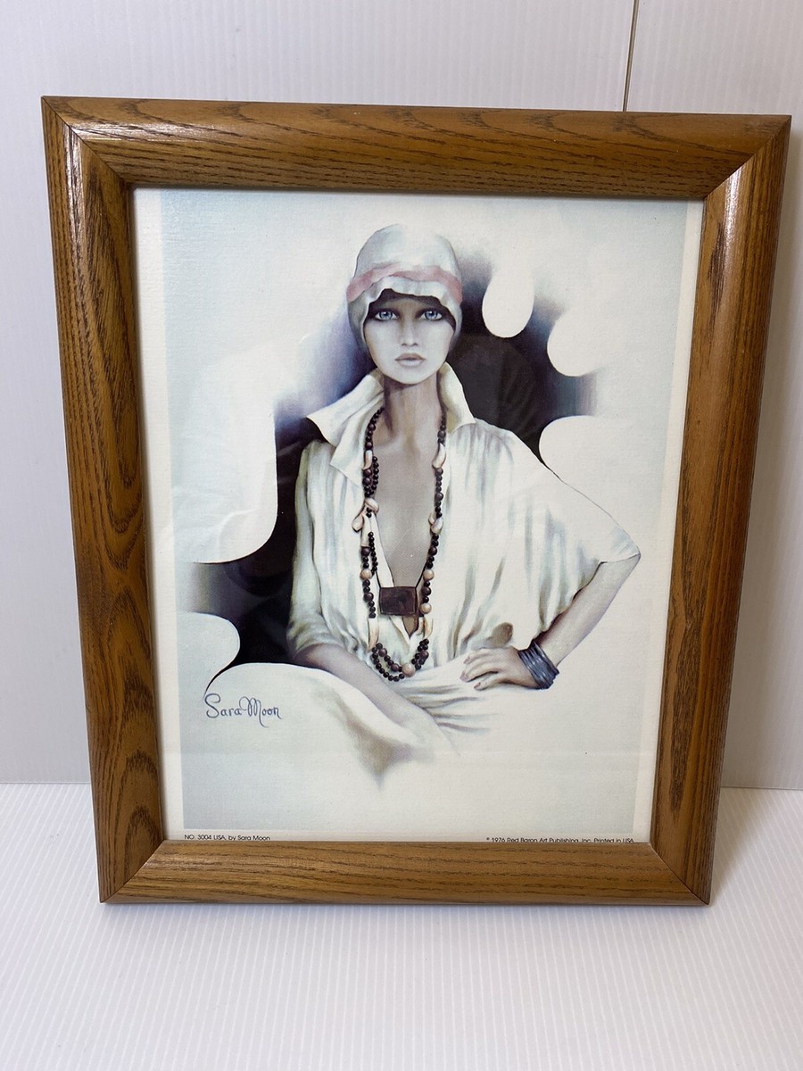 Vintage 1976 Sara Moon Art Print Poster - Lisa - W/ Vtg Wood Oak