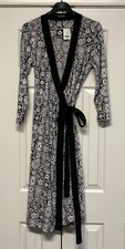 Tahari “Jill Dress” Size M Black/White Wrap NWT ($298)