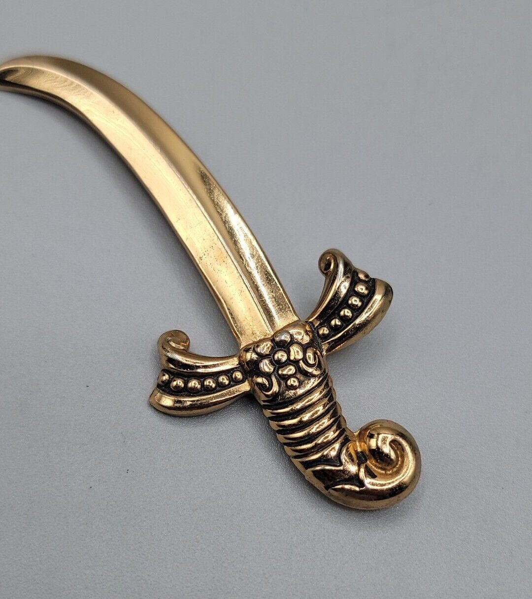 Vintage 1940s Coro Large Gold Tone Sword Brooch P… - image 3