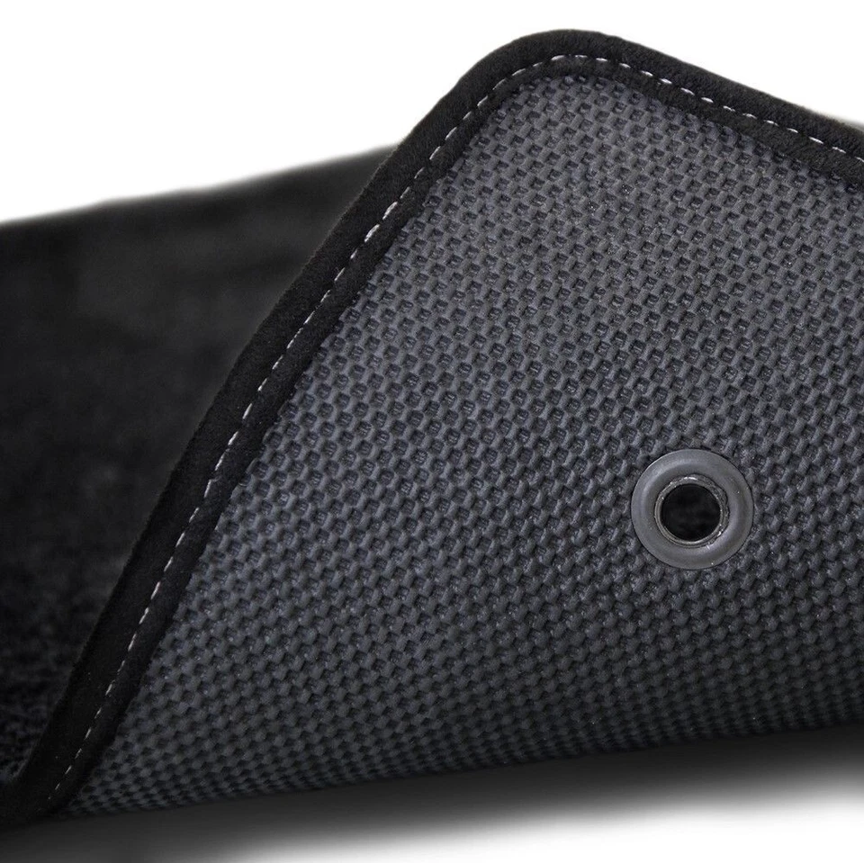 Alfombra negra con litera para dormir para Freightliner Cascadia 2008-2018 ¡NUEVA! Foto 3 de 3