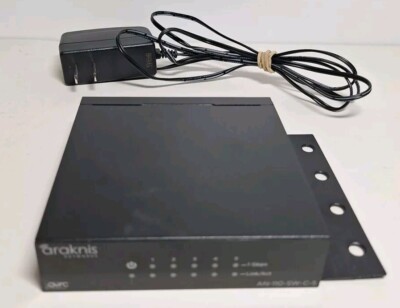 Araknis Networks  110 Series Unmanaged+ Gigabit Switch - Compact Design