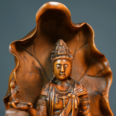 ZQ026 - 18X9X5.5 CM Carved Boxwood Figurine - Guan yin Kuan