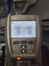 TESTO 570 4-VALVE DIGITAL MANIFOLD KIT  "NO HOSES" *   UPDATED REFRIGERANT LIST 