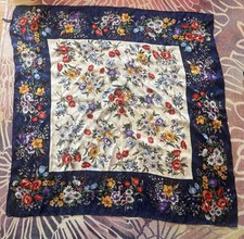 Colorful Floral Silk Scarf Made In Italy Vintage 34 Square Seta Seide