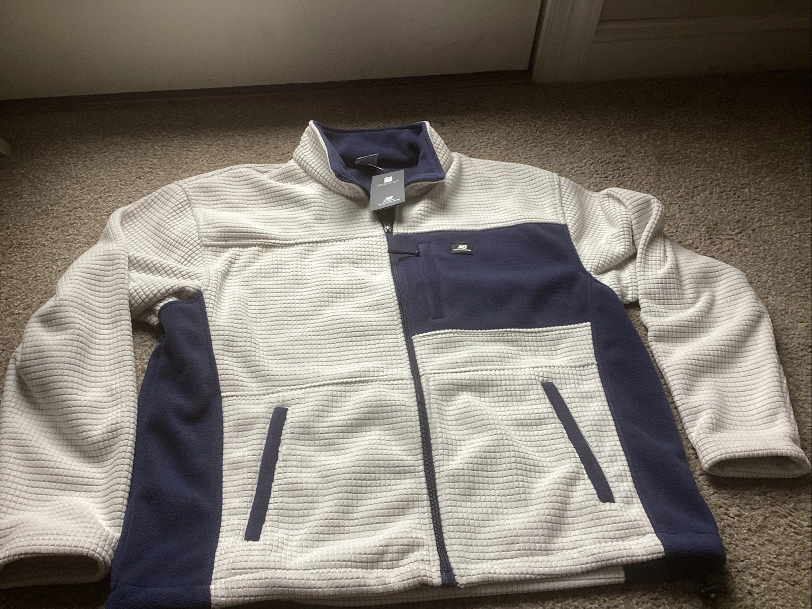 New Balance Full Zip Fleece Jacket Outdoors Hiking Beige Black Men's Size XL NEW