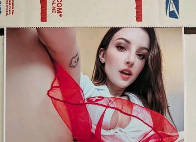 Dainty Wilder 8x10 Photo Print Sexy Beautiful Pornstar Onlyfans Model