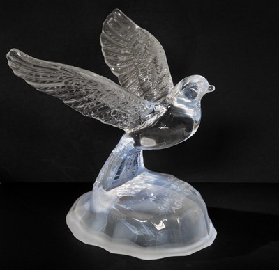 Glas Vogel Statue Golf Trophäe, graviert.  National Oil Sponsored  Ashaka  97 .