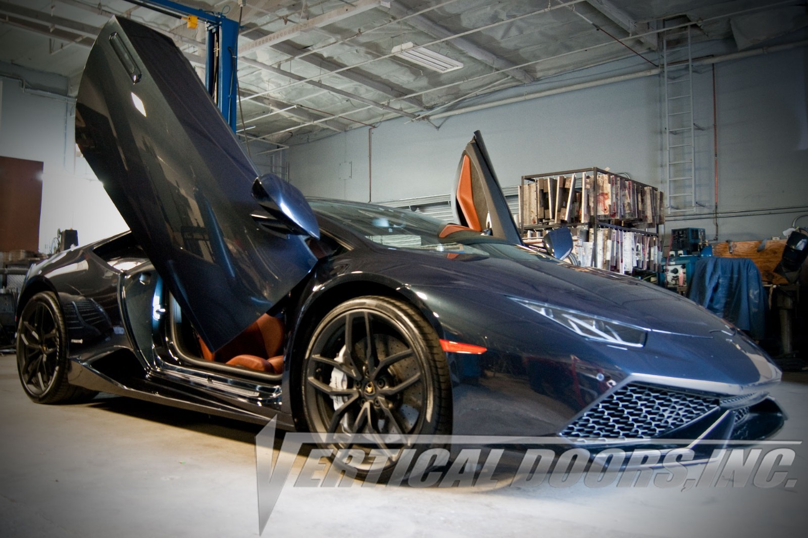 Lamborghini Huracan 2014 - 2017 Vertical Door Kit  BY Vertical Doors Inc   (OBO)