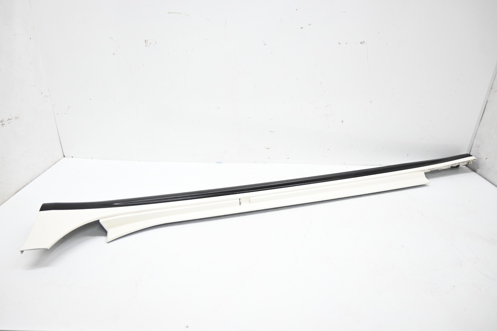 ⭐ 14-20 Maserati Ghibli Left Driver Lower Rocker Skirt Panel Molding Oem