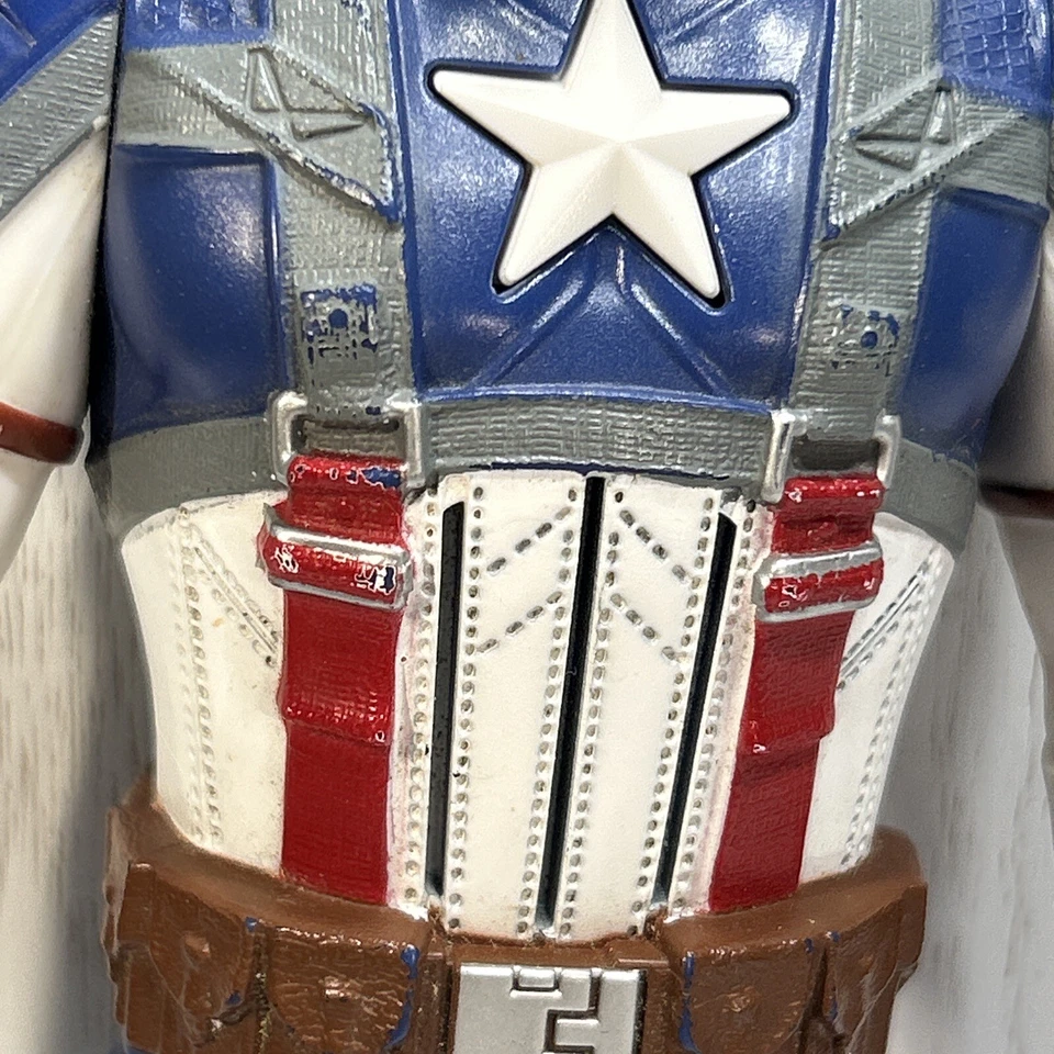 MARVEL CAPTAIN AMERICA TALKING ACTION FIGURE  10" SIZE TOY HASBRO 2011 Works - Image 3 of 4