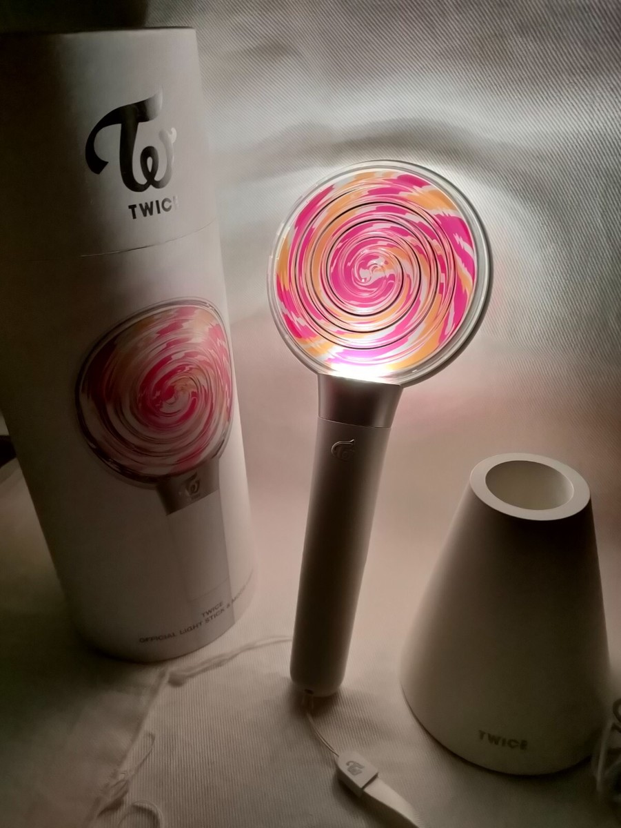 アイドル TWICE CANDYBONG ver1,ver2 TWICE OFFICIAL LIGHTSTICK