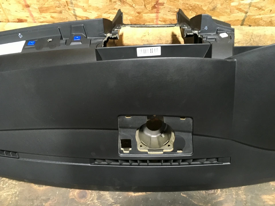 2007 BMW 535XI E60 SEDAN FRONT DASH DASHBOARD COVER TRIM PANEL BLACK OEM+ - Image 3 of 4