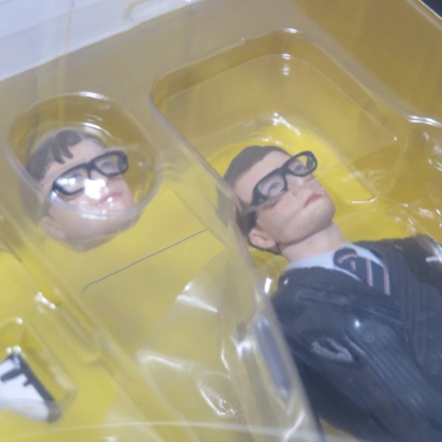 Picture 1 of 8 MAFEX No.072 Kingsman The Secret Service Gary Eggsy Unwin Action