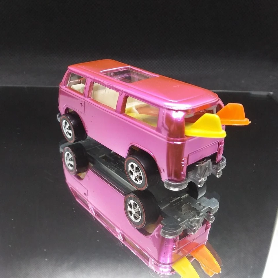 Hot Wheels Redline Rear Loading Beach Bomb - image 4 of 4
